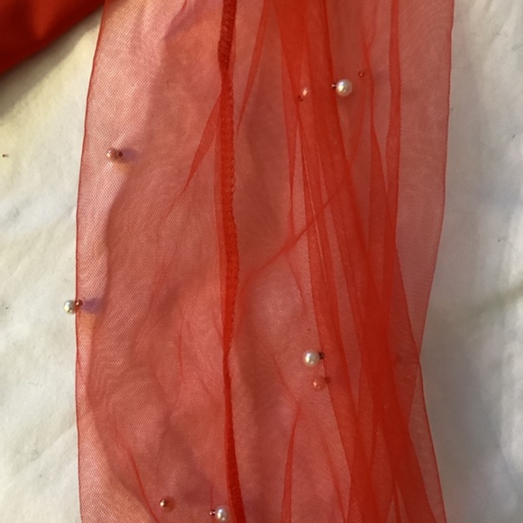 Faux Pearl Long Sleeves Blouse - Picture 10 of 11